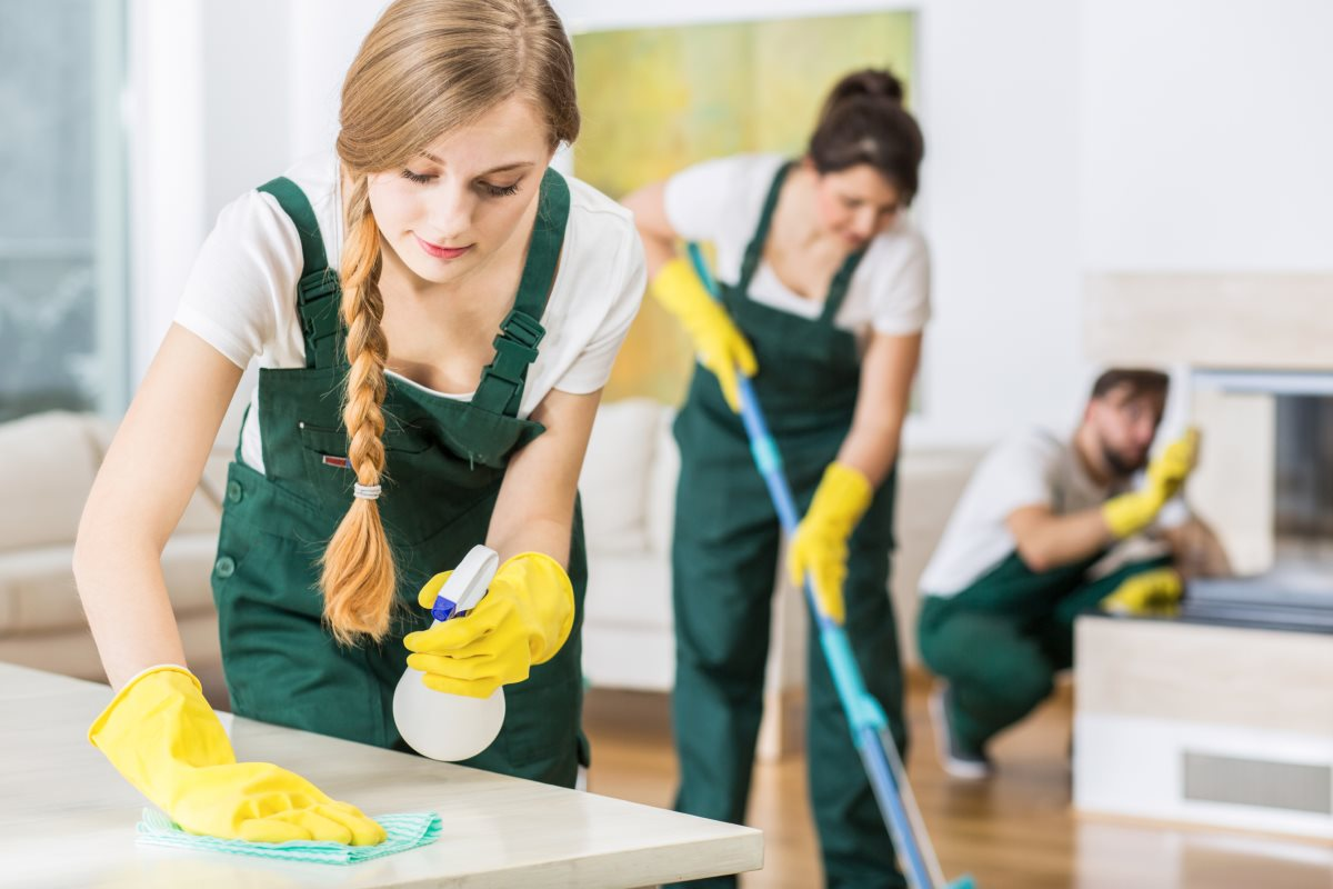 Dọn dẹp vệ sinh để ngôi nhà ngày Tết được mới mẻ và sang trọng hơn