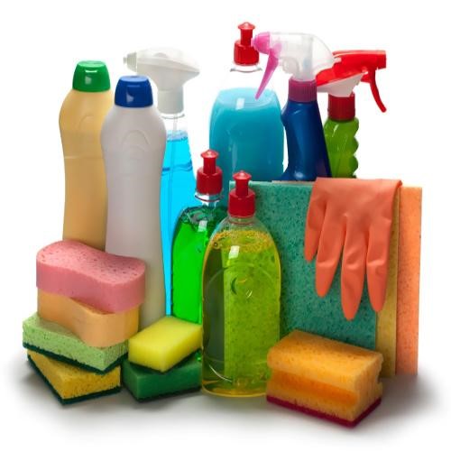 Hóa chất để vệ sinh nhà sạch tùy từng trường hợp