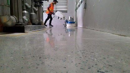 Dịch vụ đánh bóng sàn bê tông HCM uy tín, chất lượng